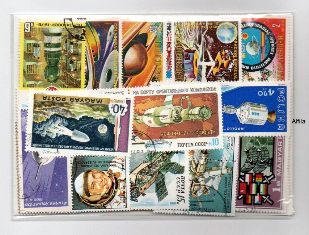 Balíček známek , Kosmos - 250 ks