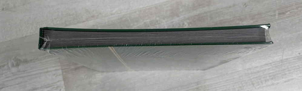 Zásobník Leuchtturm - A4/32, nevatované desky BASIC - zelená