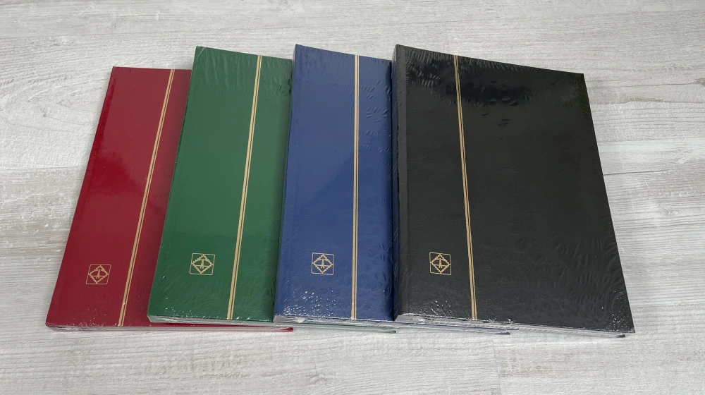 Zásobník Leuchtturm - A4/32, nevatované desky BASIC - zelená